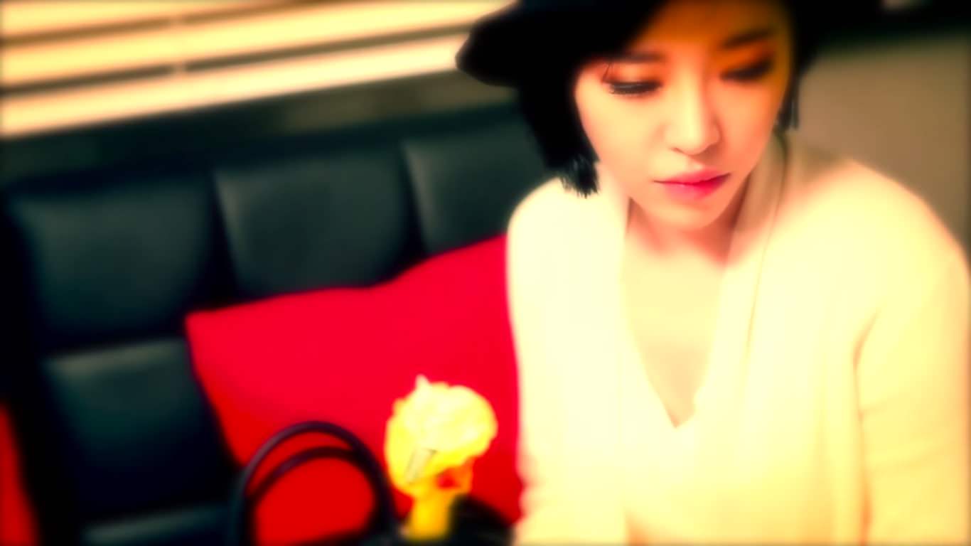 Gain 가인 A Tempo 아 템포 MV