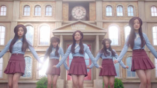 APRIL 에이프릴 Muah!